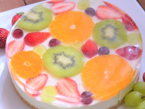 水玉フルーツ レアチーズケーキ